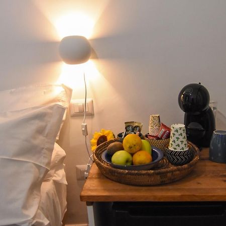 La Dimora Di Artemide B&B Napoli Eksteriør bilde